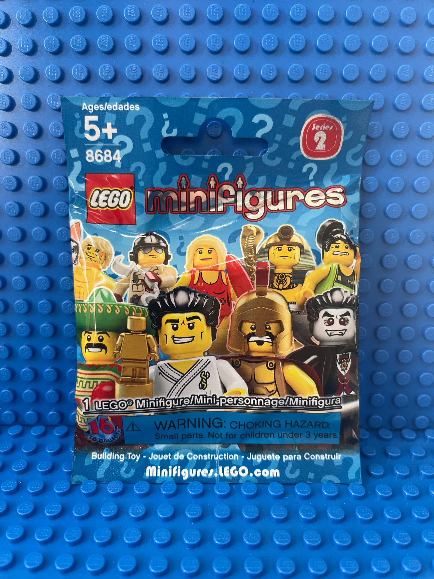 8684 Minifigure, Series 2 (Complete Random Set of 1 Minifigure)