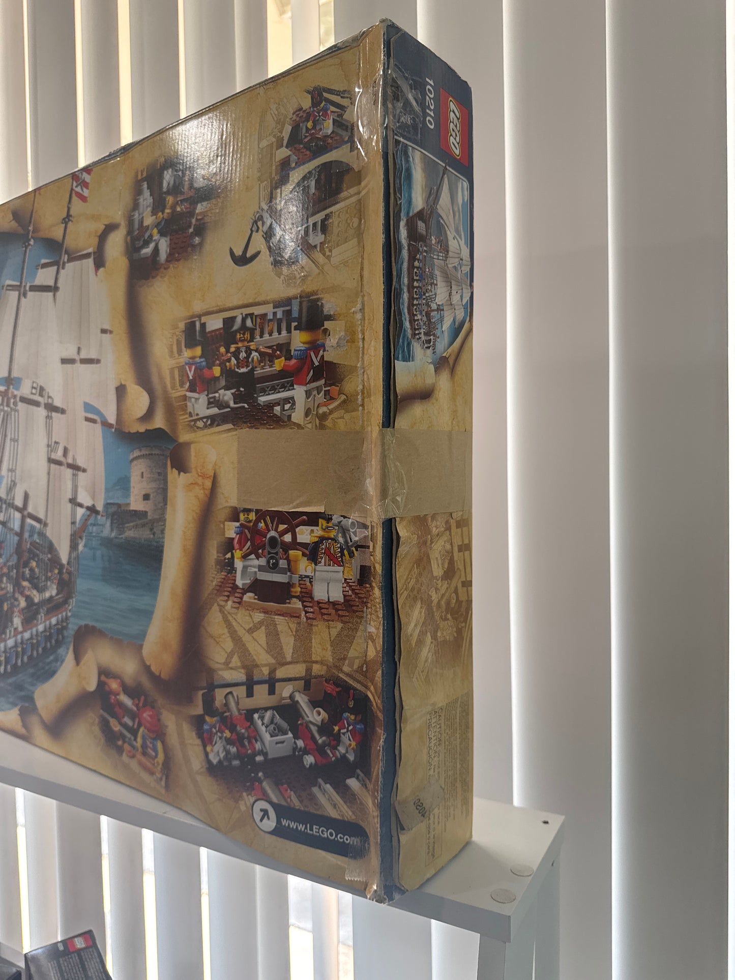 10210 Imperial Flagship