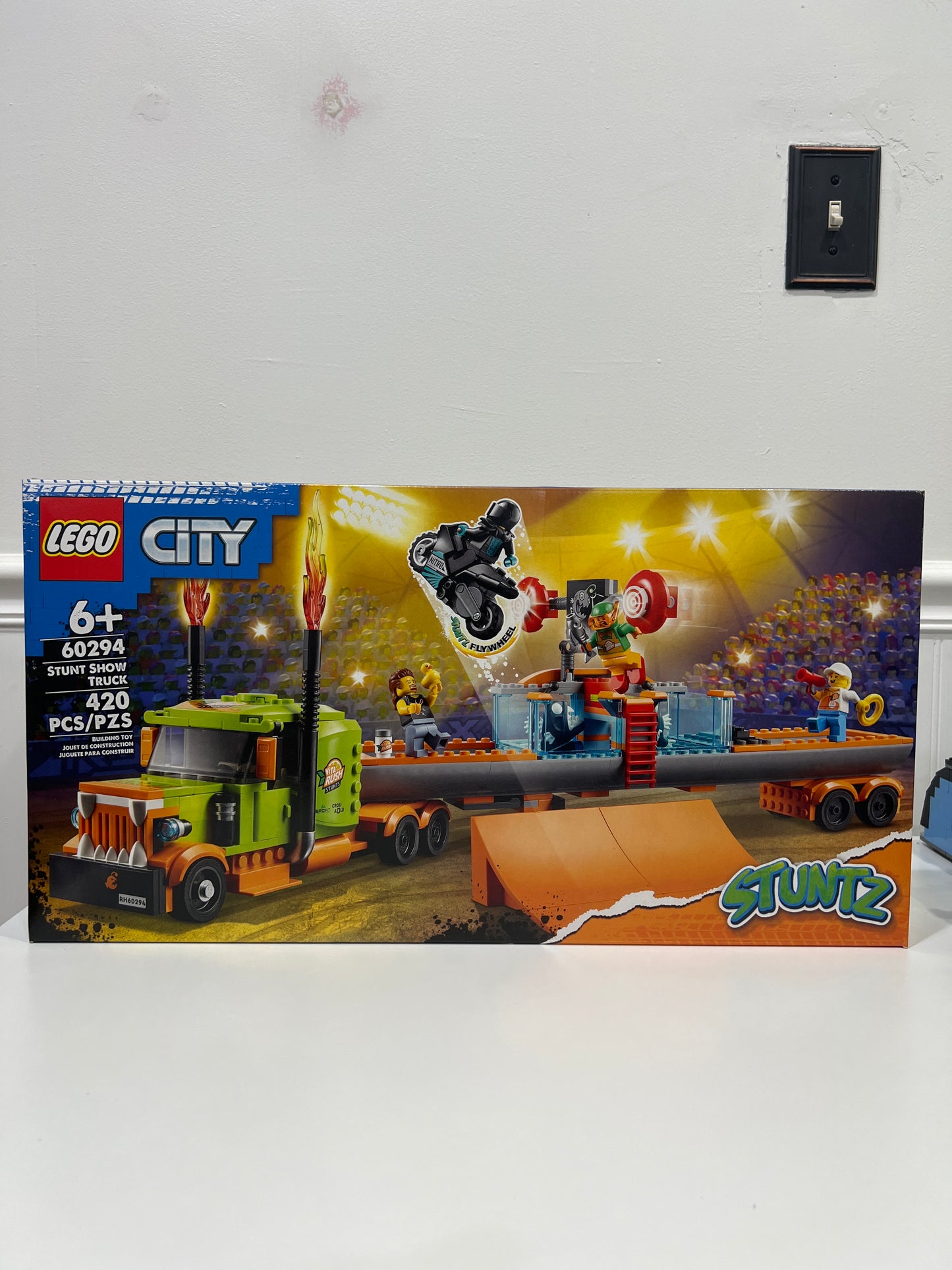 60294 Stunt Show Truck