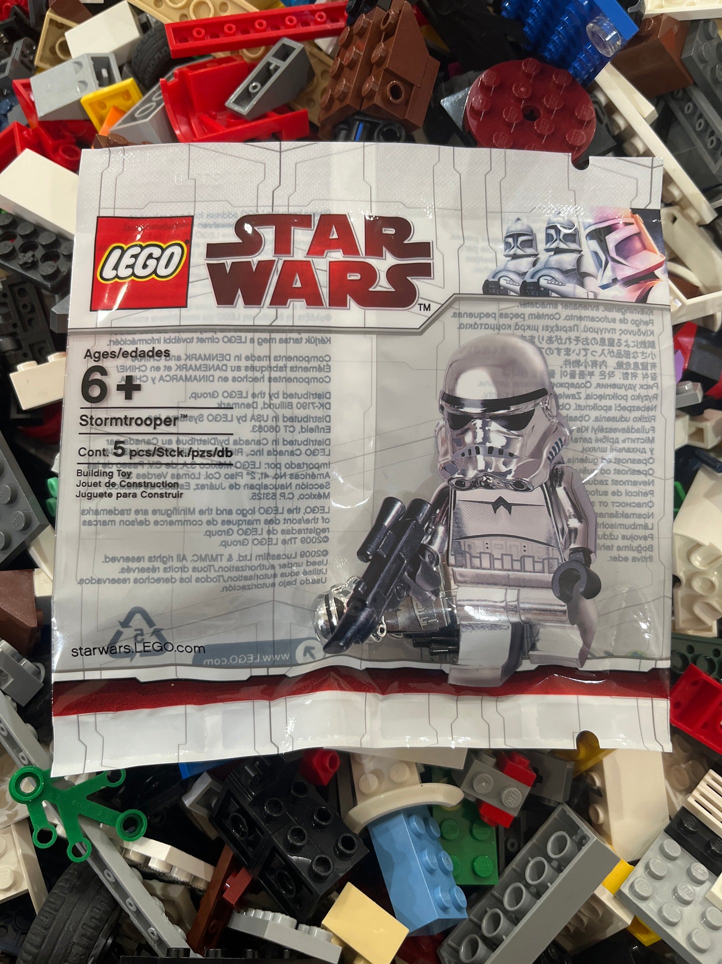 2853590 Silver Stormtrooper