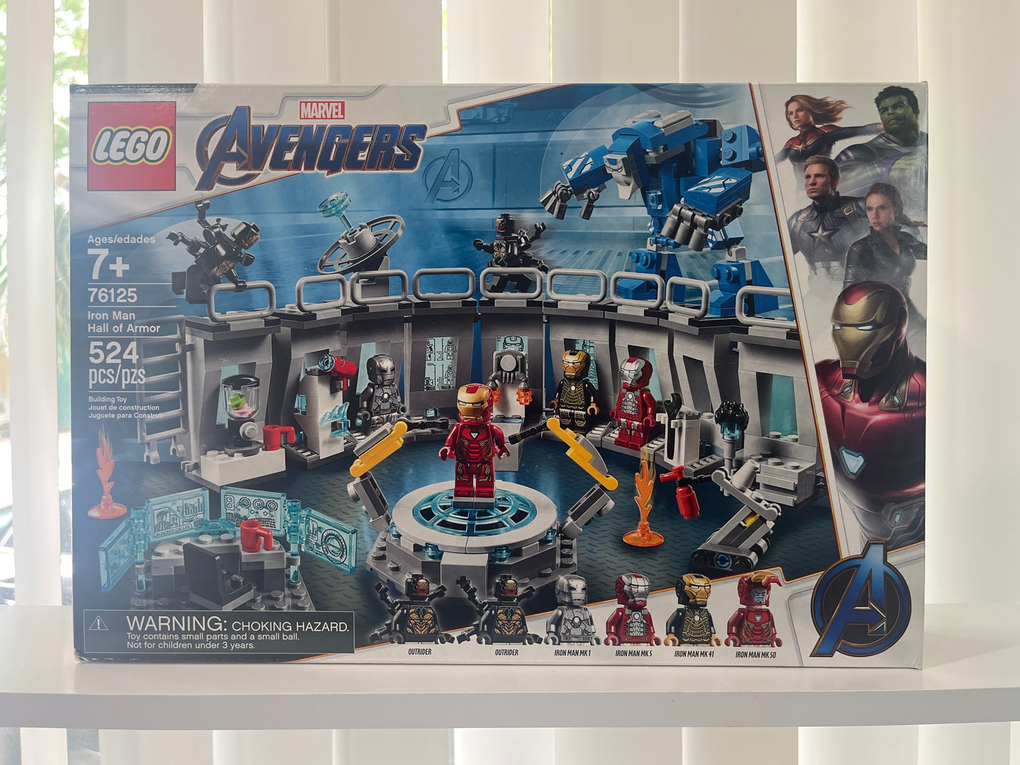 76125 Iron Man Hall of Armor