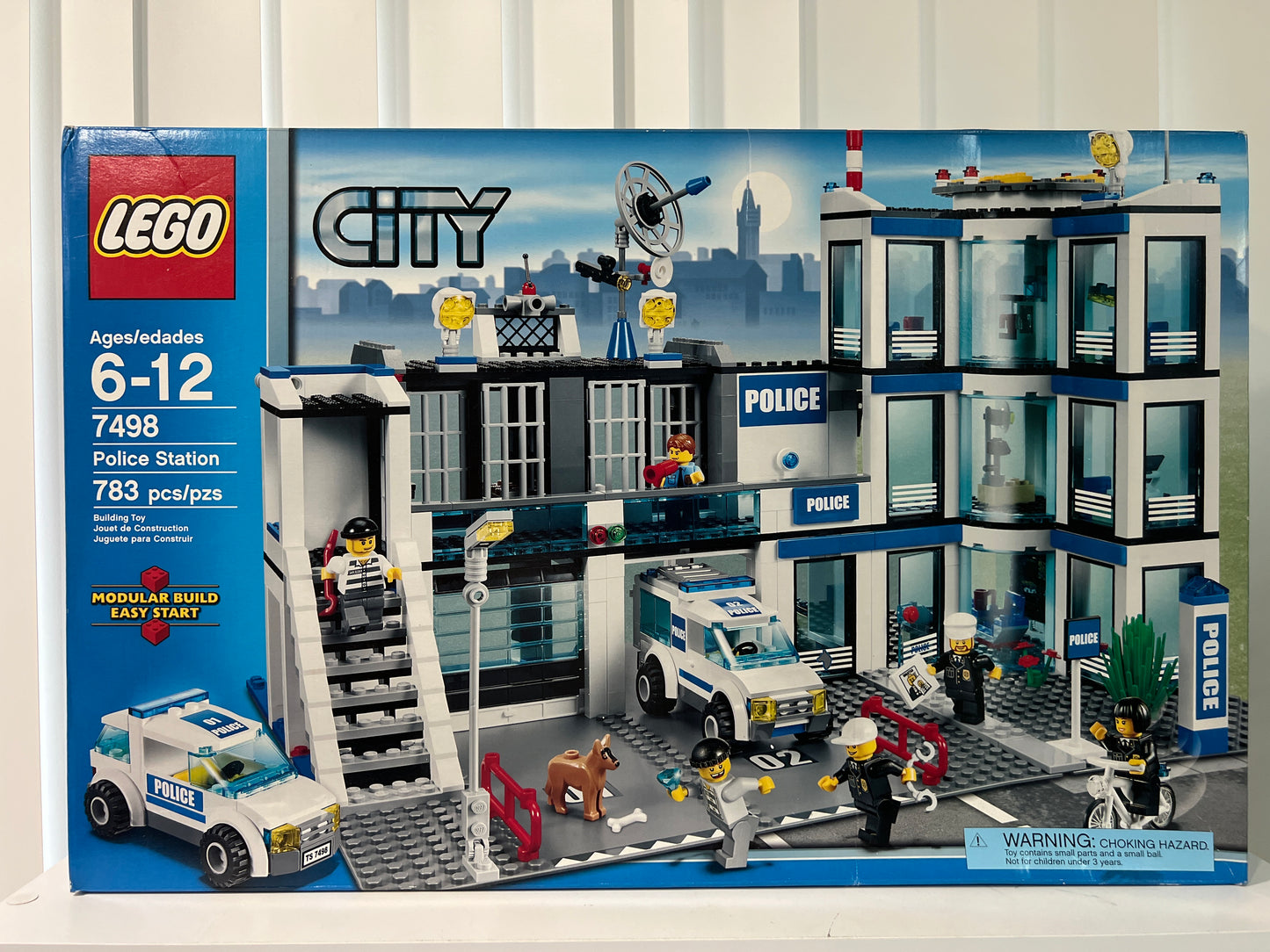 7498 Police Station