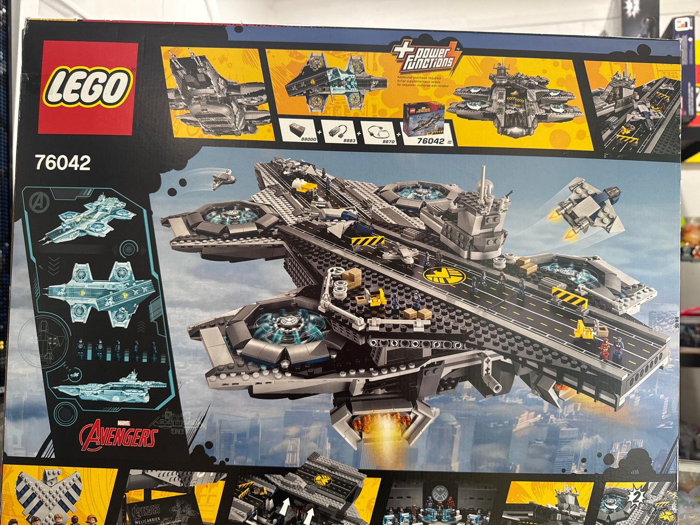 76042 The SHIELD Helicarrier