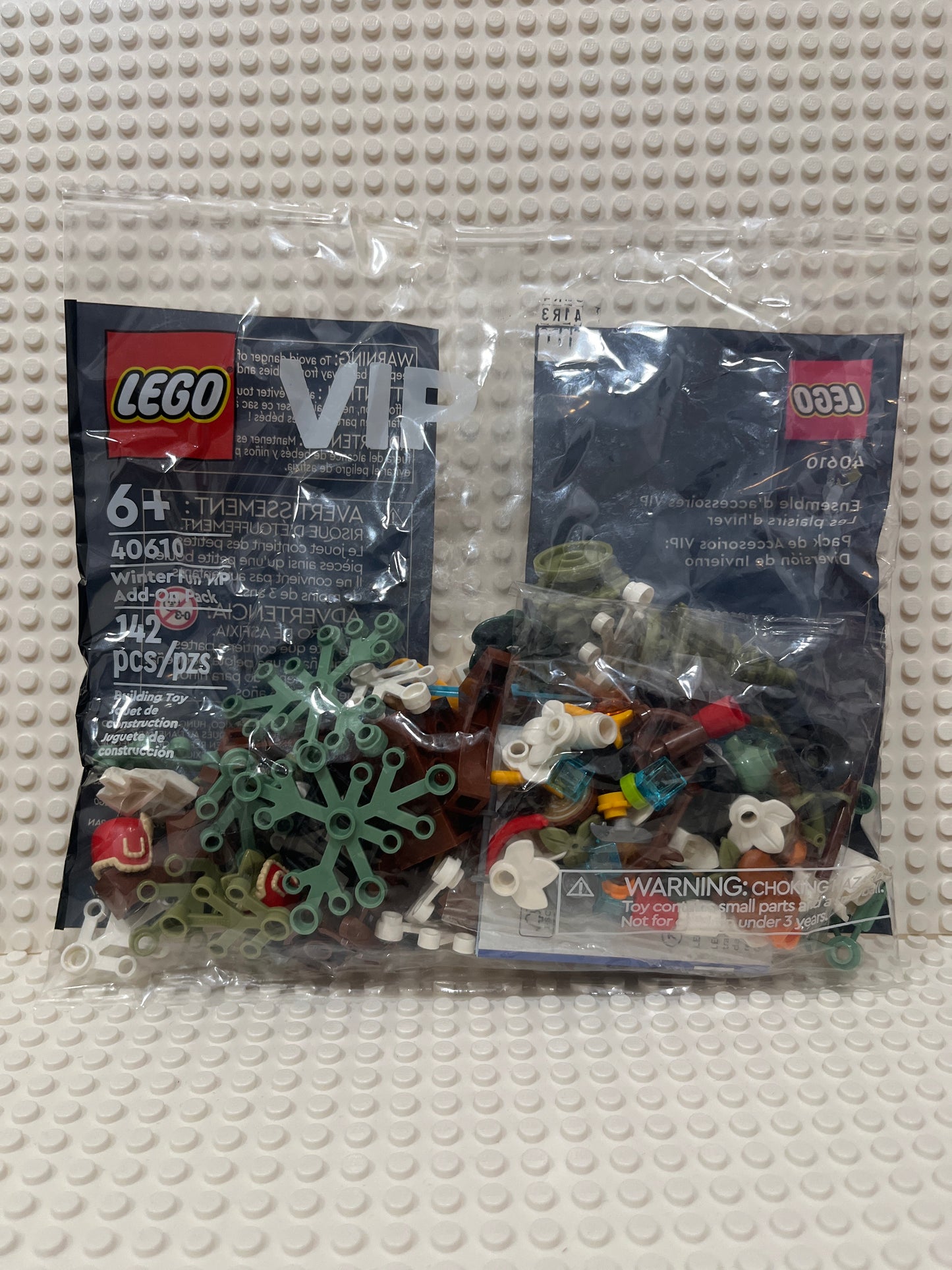 40610 Winter Fun VIP Add-On Pack polybag