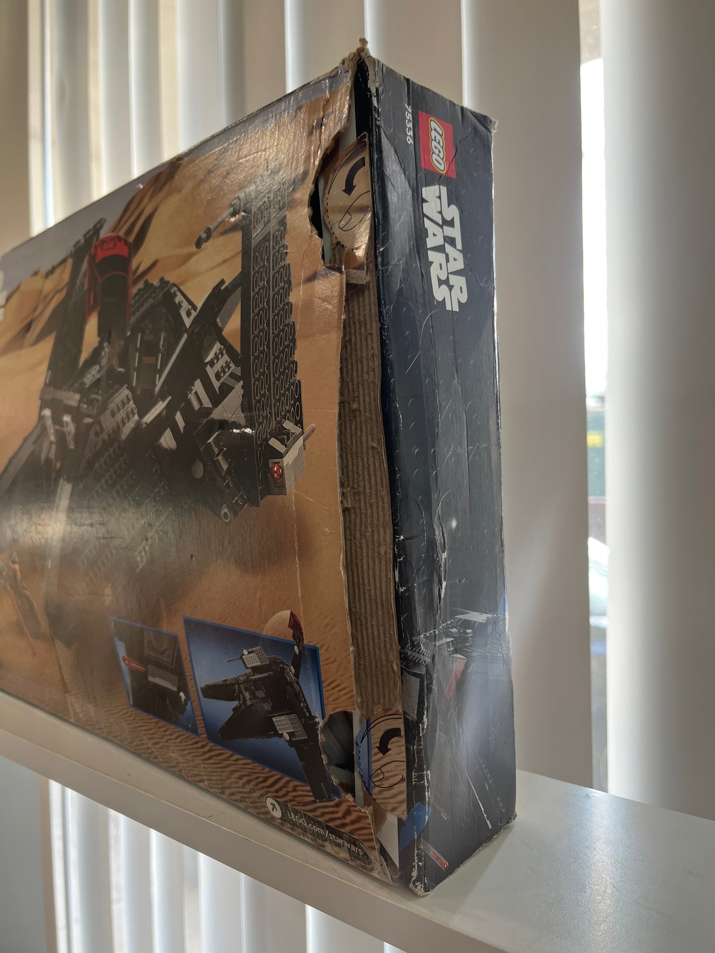 75336 - Inquisitor Transport Scythe (OPEN BOX)