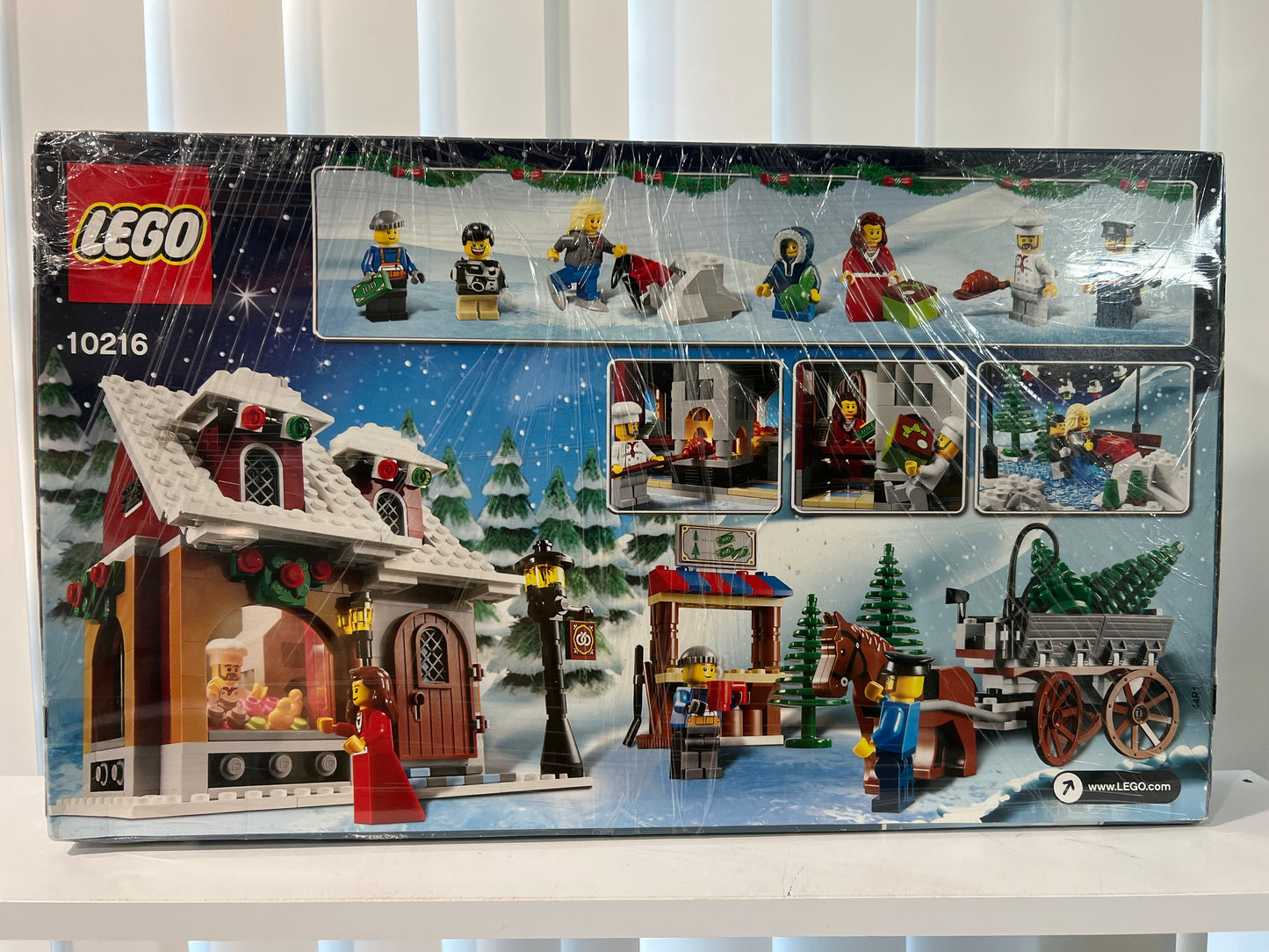 10216 Winter Village Bakery