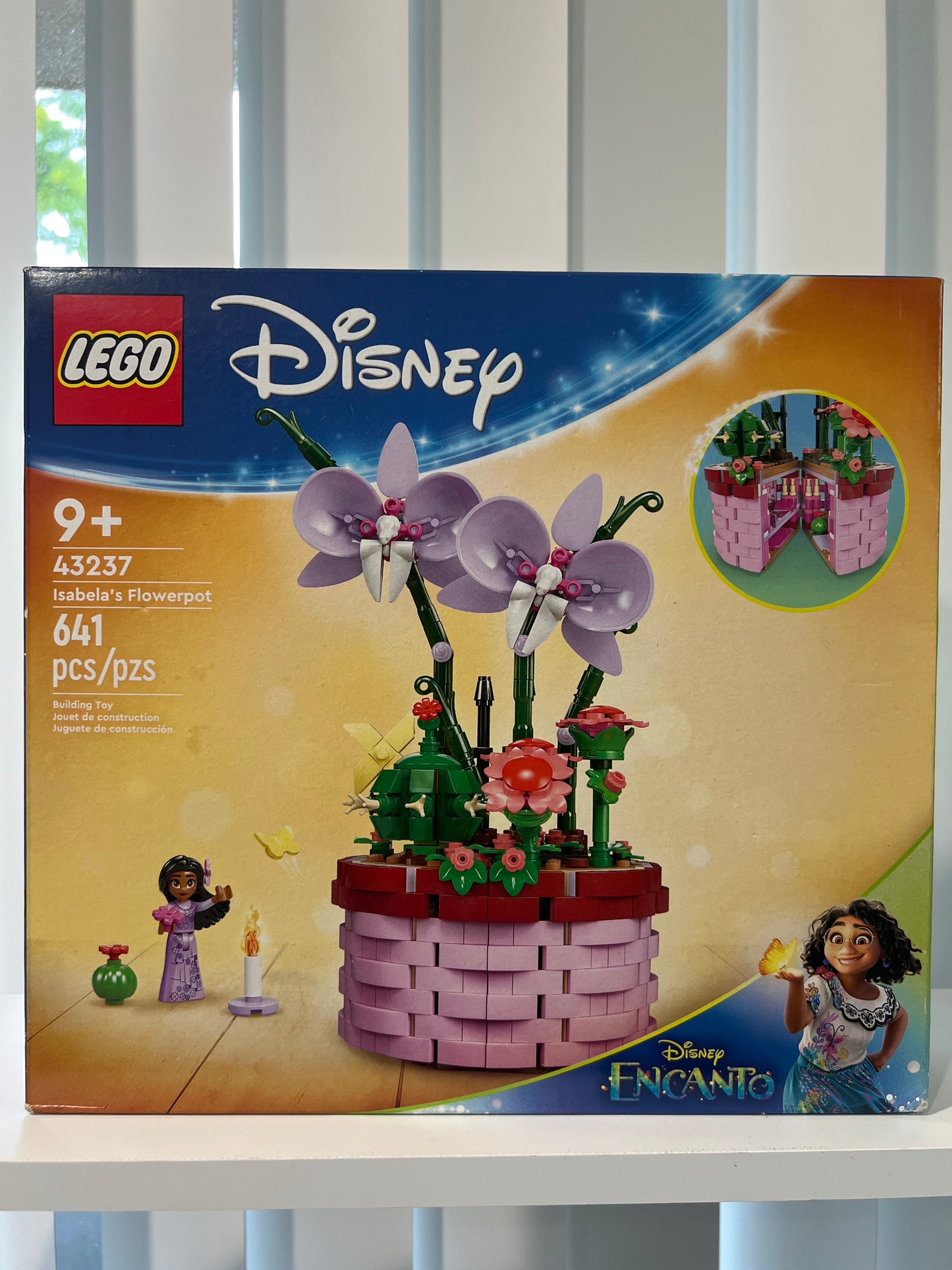 43237 Isabela's Flowerpot
