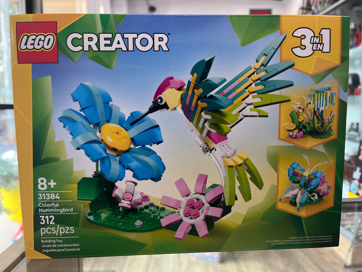 31384 - Colorful Hummingbird