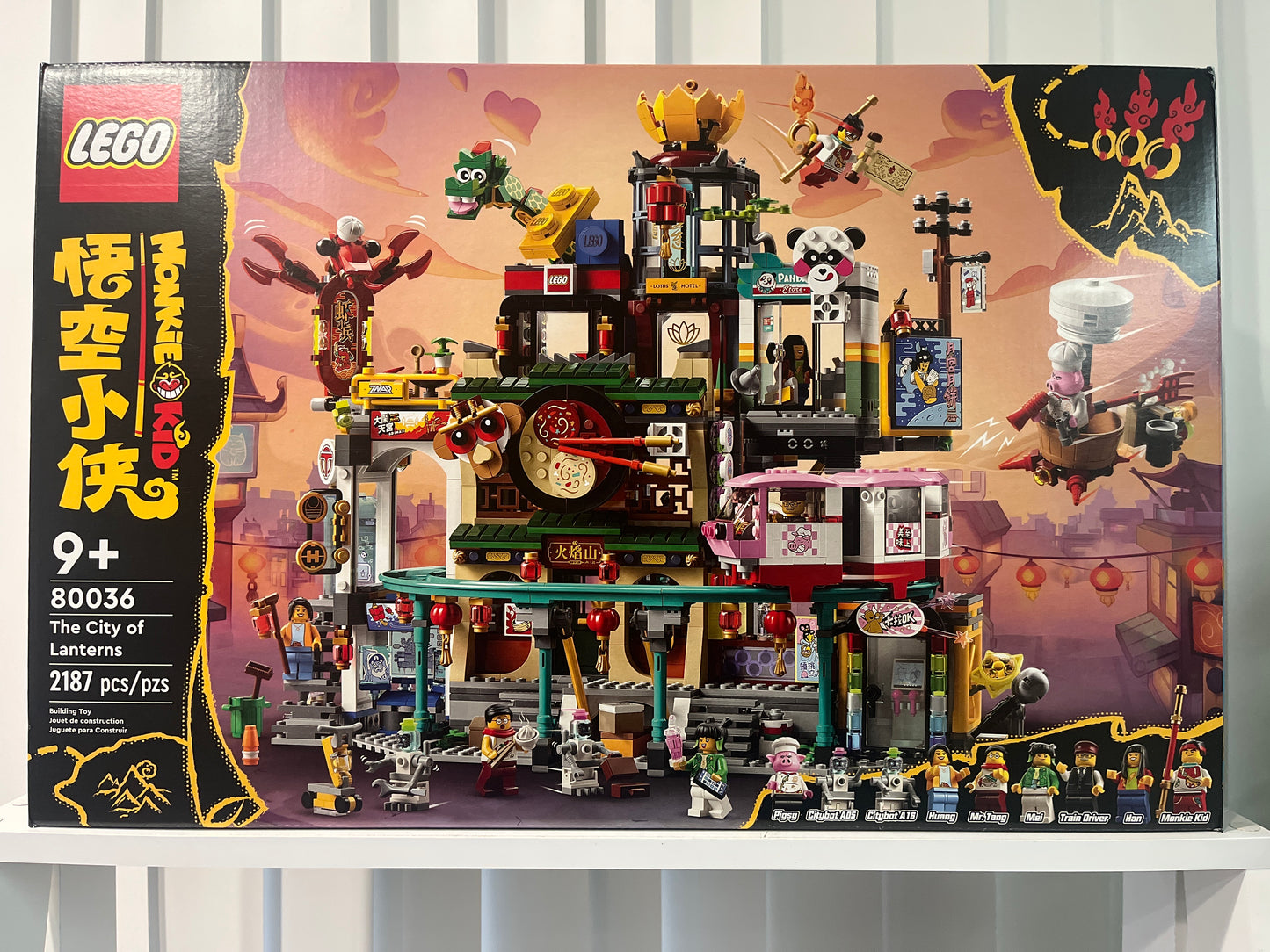 80036 The City of Lanterns