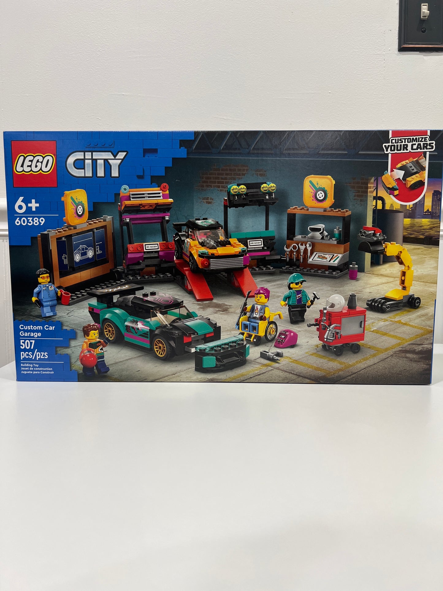 60389 Custom Car Garage