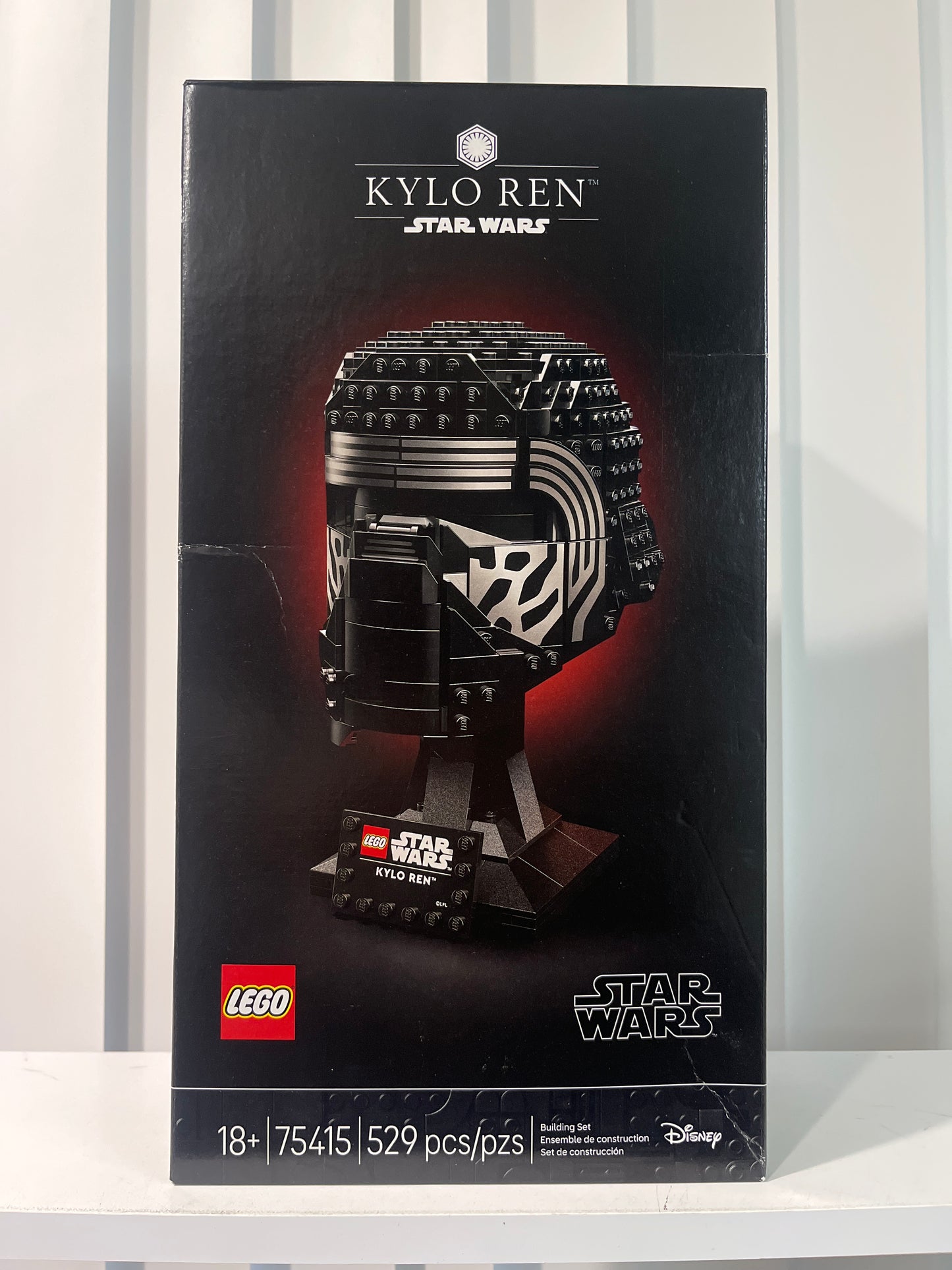 75415 Kylo Ren Helmet