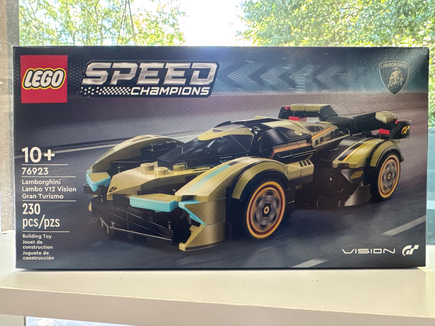 76923 Lamborghini Lambo V12 Vision
Gran Turismo