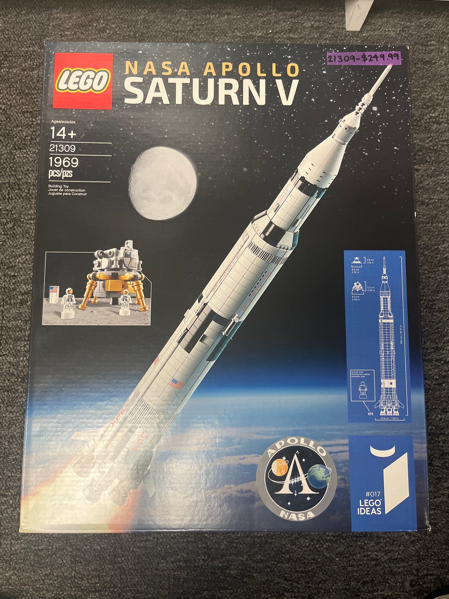 21309 NASA APOLLO SATURN V