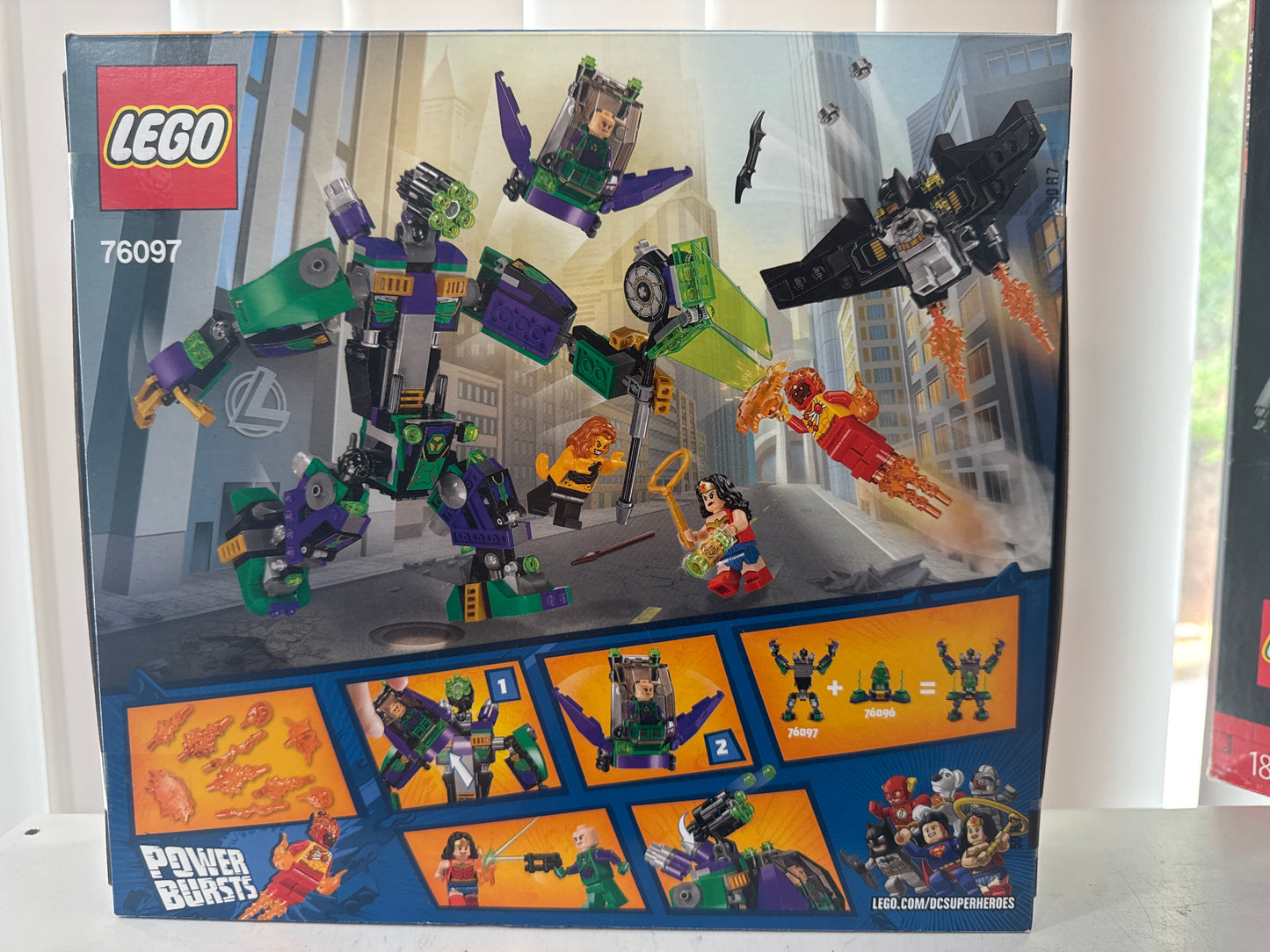 76097 Lex Luthor Mech Takedown