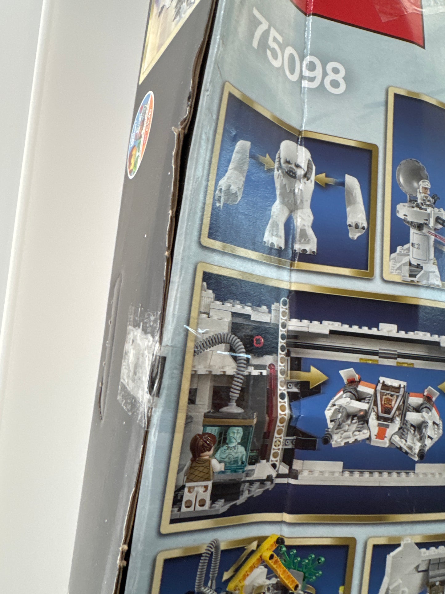 75098 - Assault on Hoth