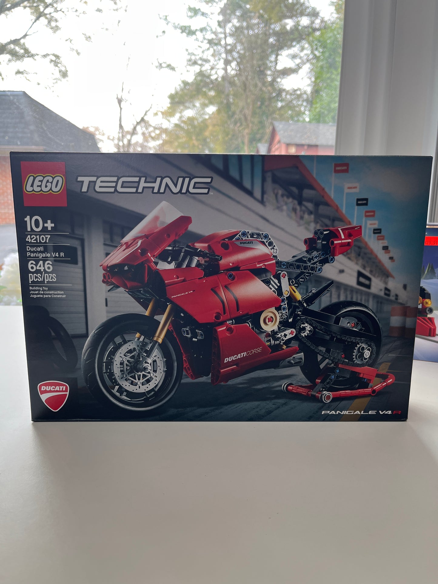 42107 Ducati Panigale V4 R