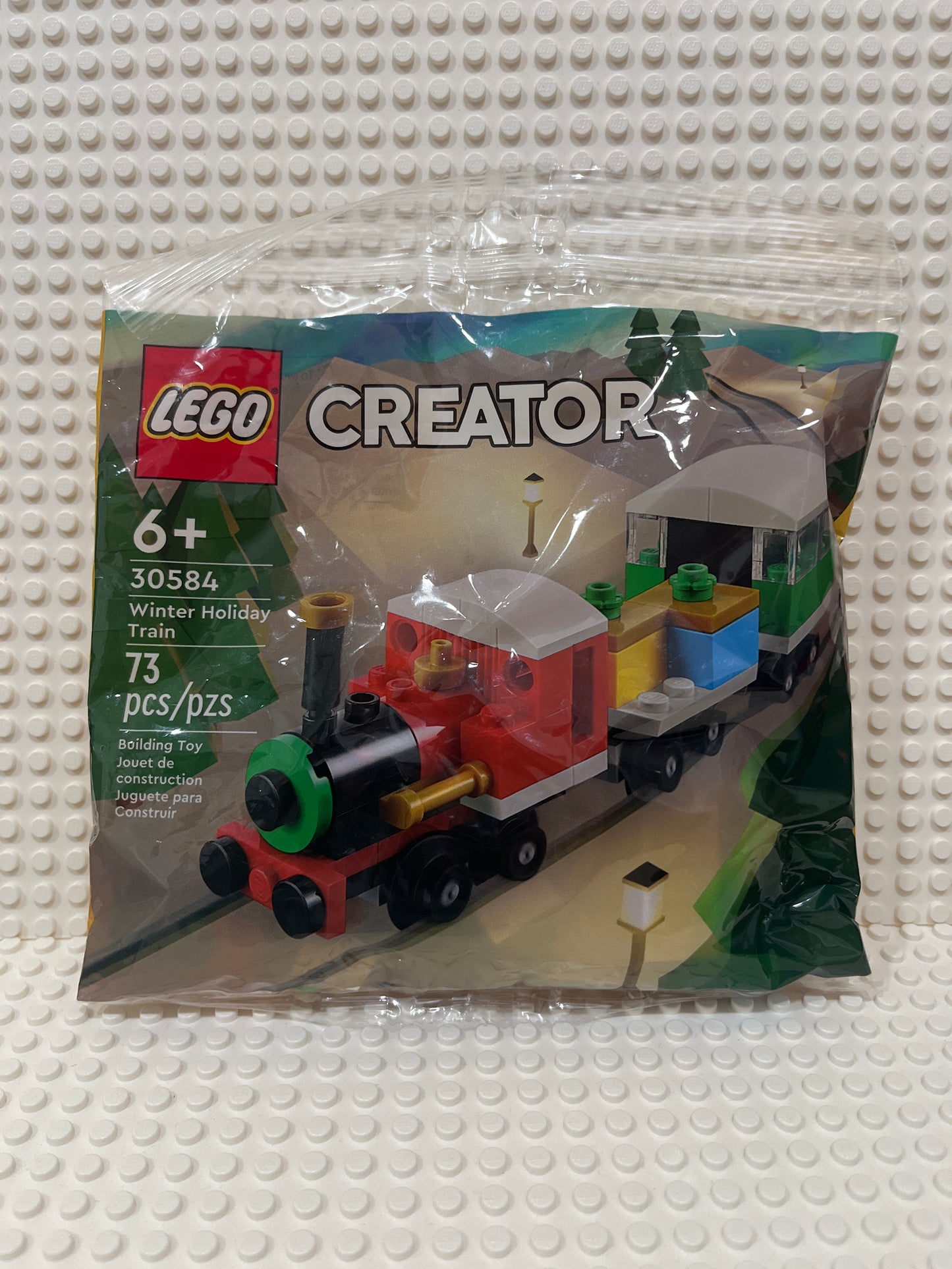 30584 Winter Holiday Train polybag