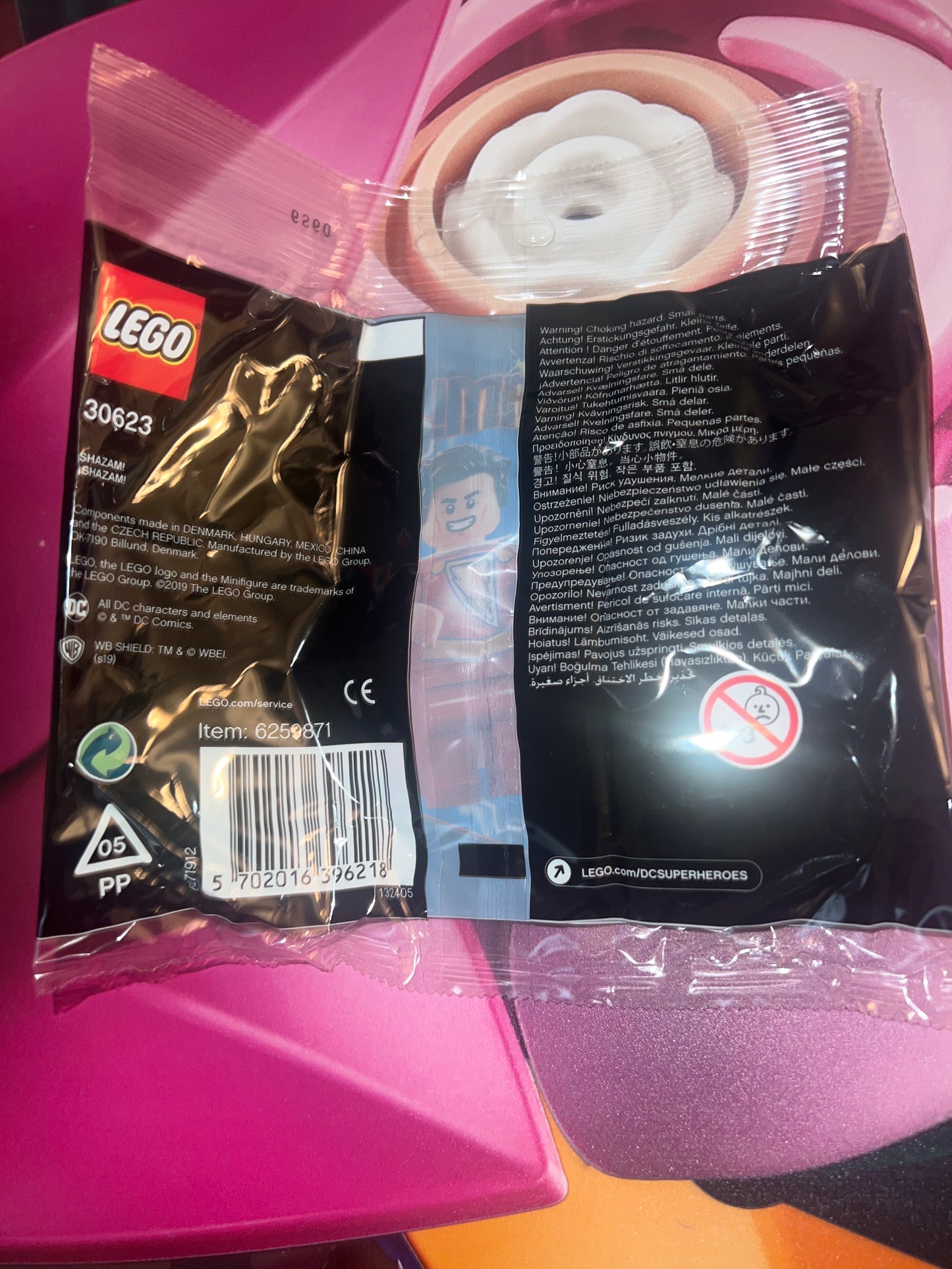 30623 SHAZAM! polybag