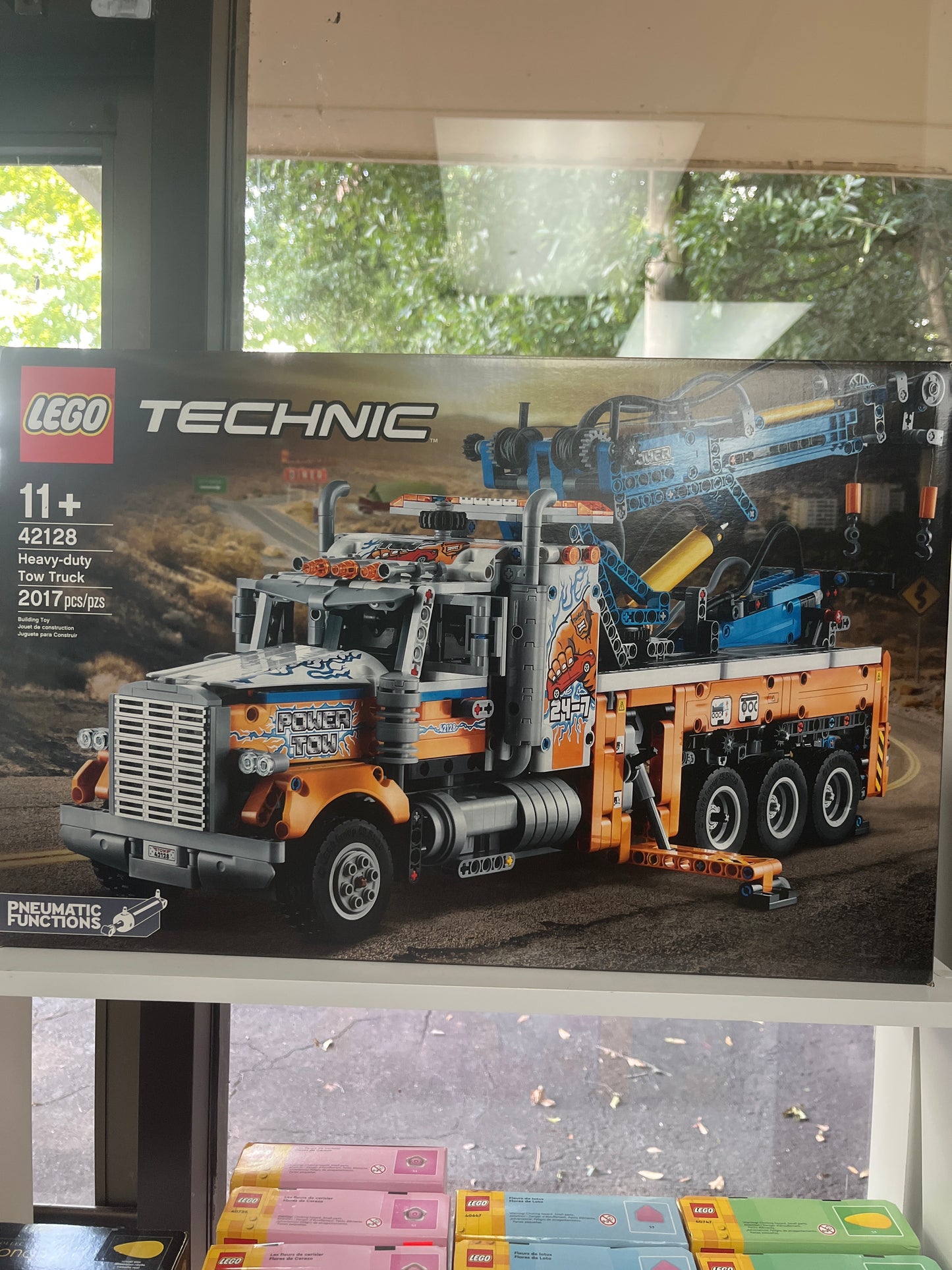 42128 Heavy-duty Tow Truck