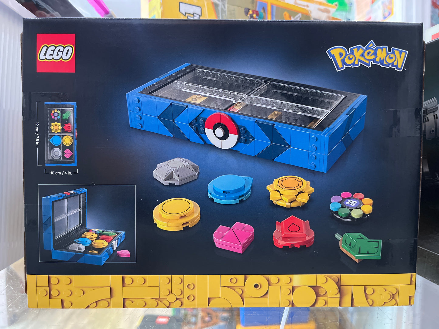 40892 Kanto Region Badge Collection