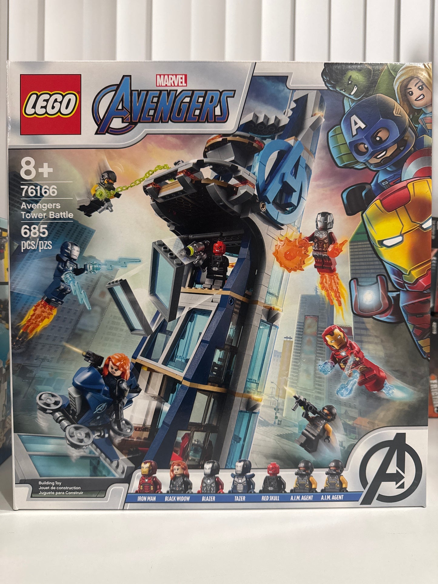 76166 Avengers Tower Battle