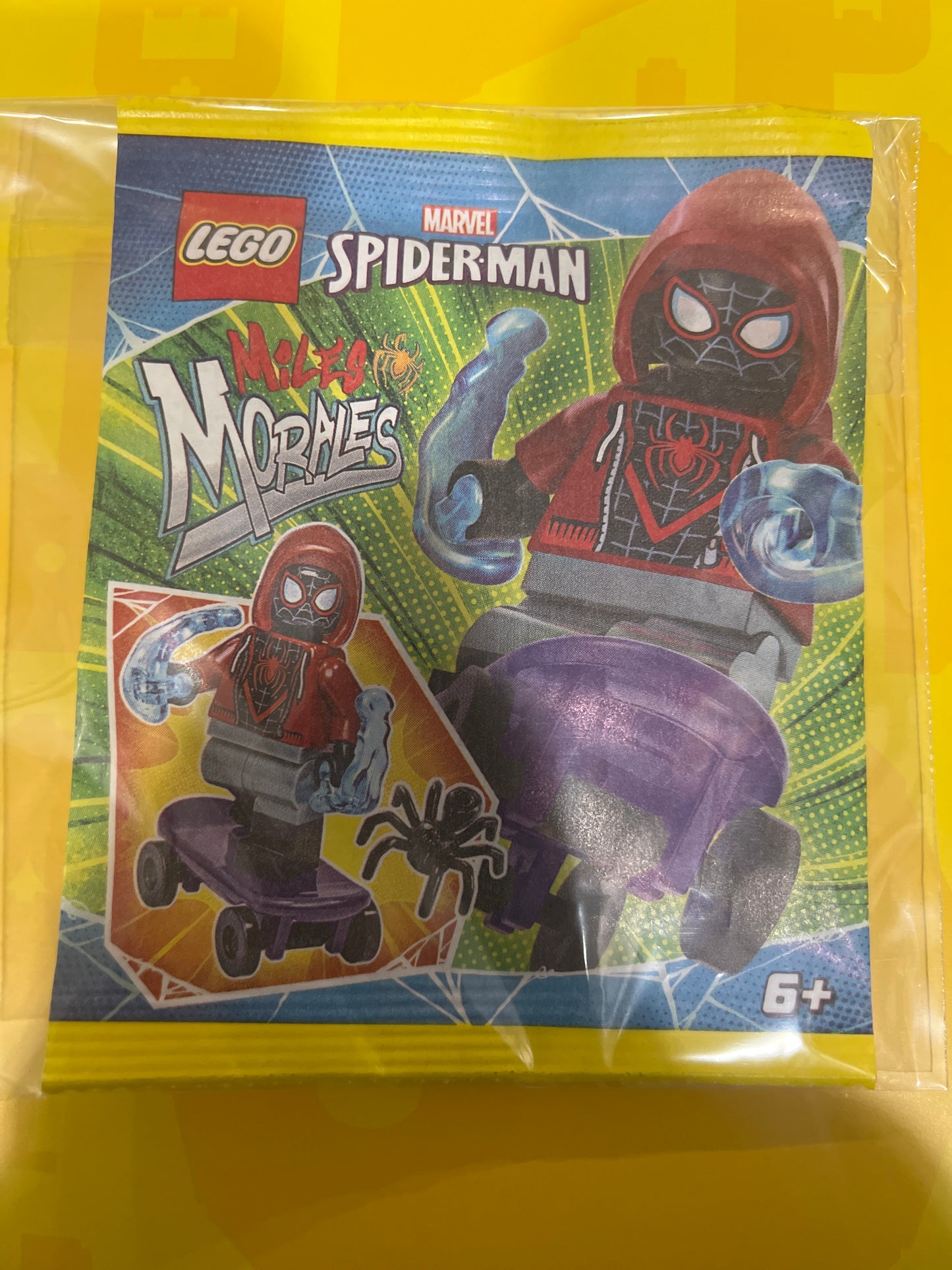 682303 Miles Morales with Skateboard paper bag