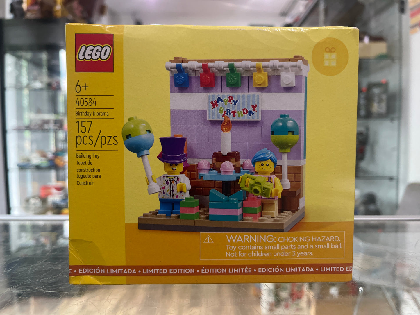 40584 Birthday Diorama