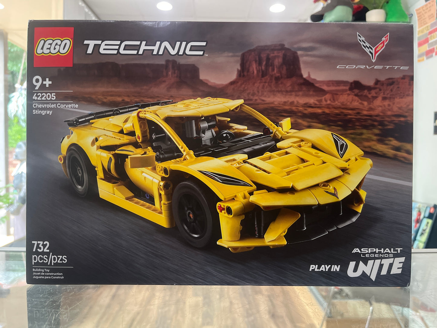 42205 Chevrolet Corvette Stingray