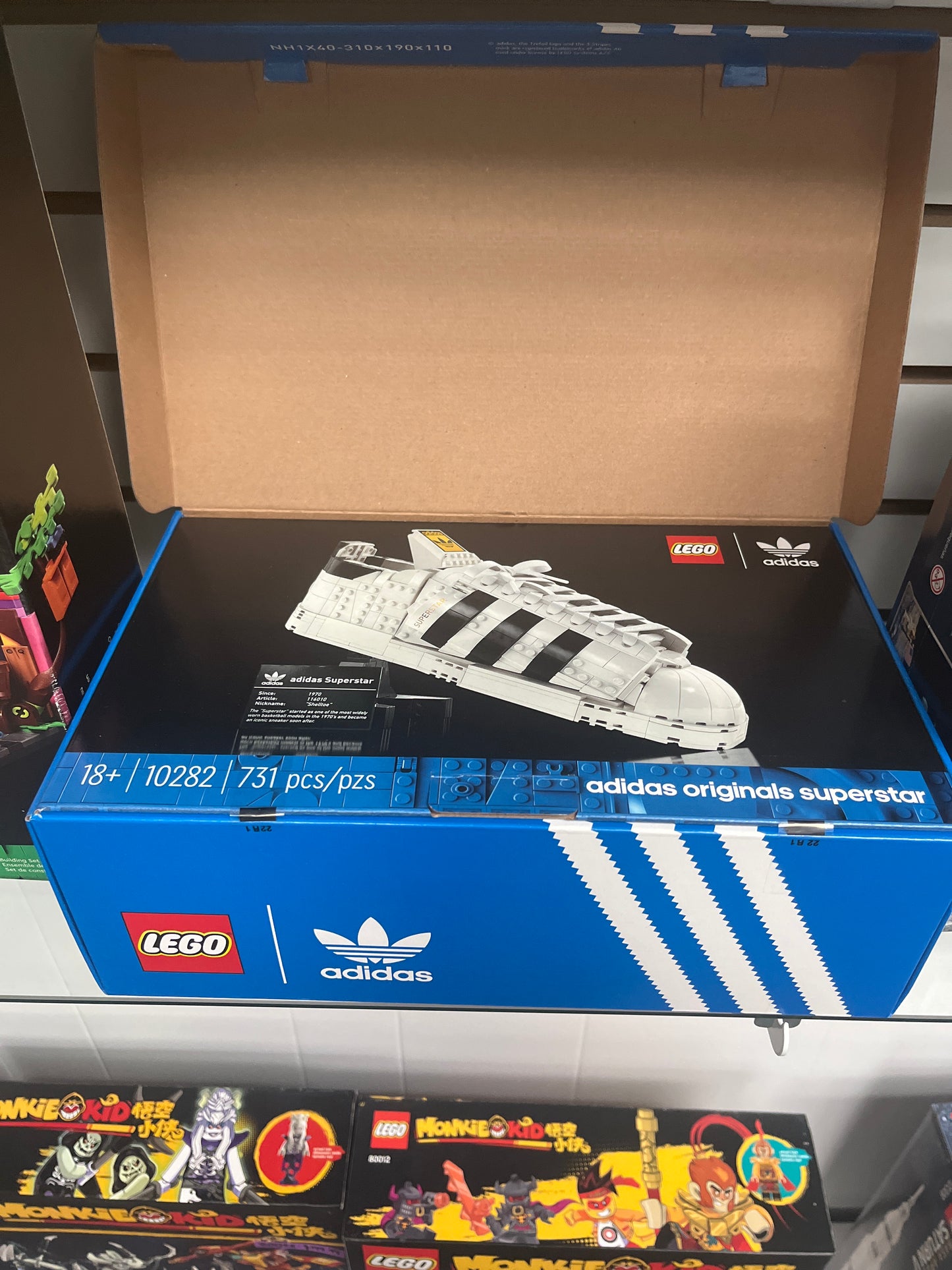 10282 Adidas Originals Superstar