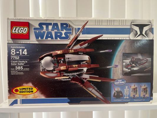 7752 Count Dooku’s Solar Sailer
