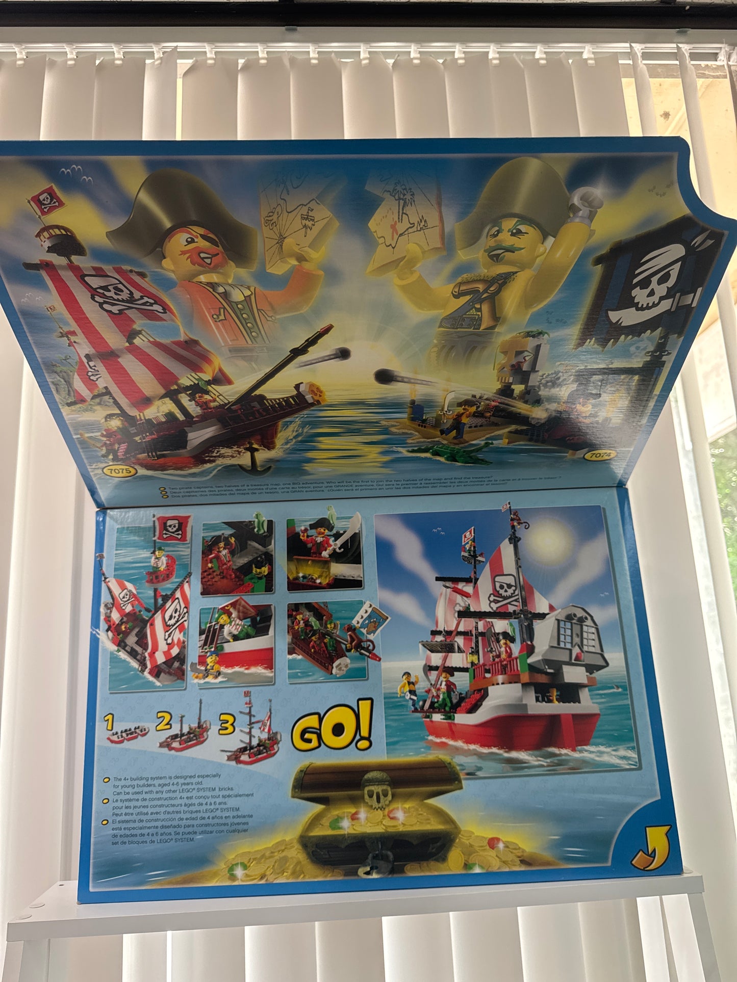 7075 Captain Redbeard's Pirate Ship