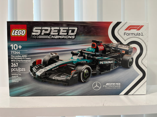 77244 Mercedes-AMG PETRONAS F1 Team W15 E Performance