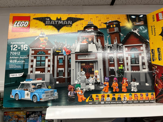 70912 Arkham Asylum