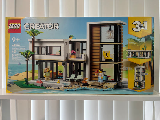 31153 Modern House