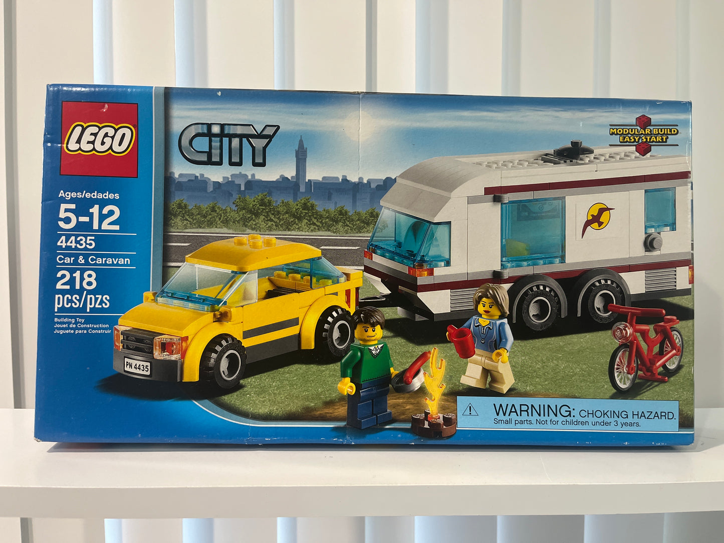 4435 Car & Caravan