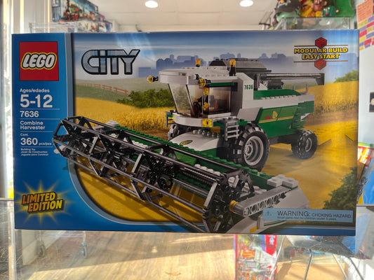 7636 Combine Harvester