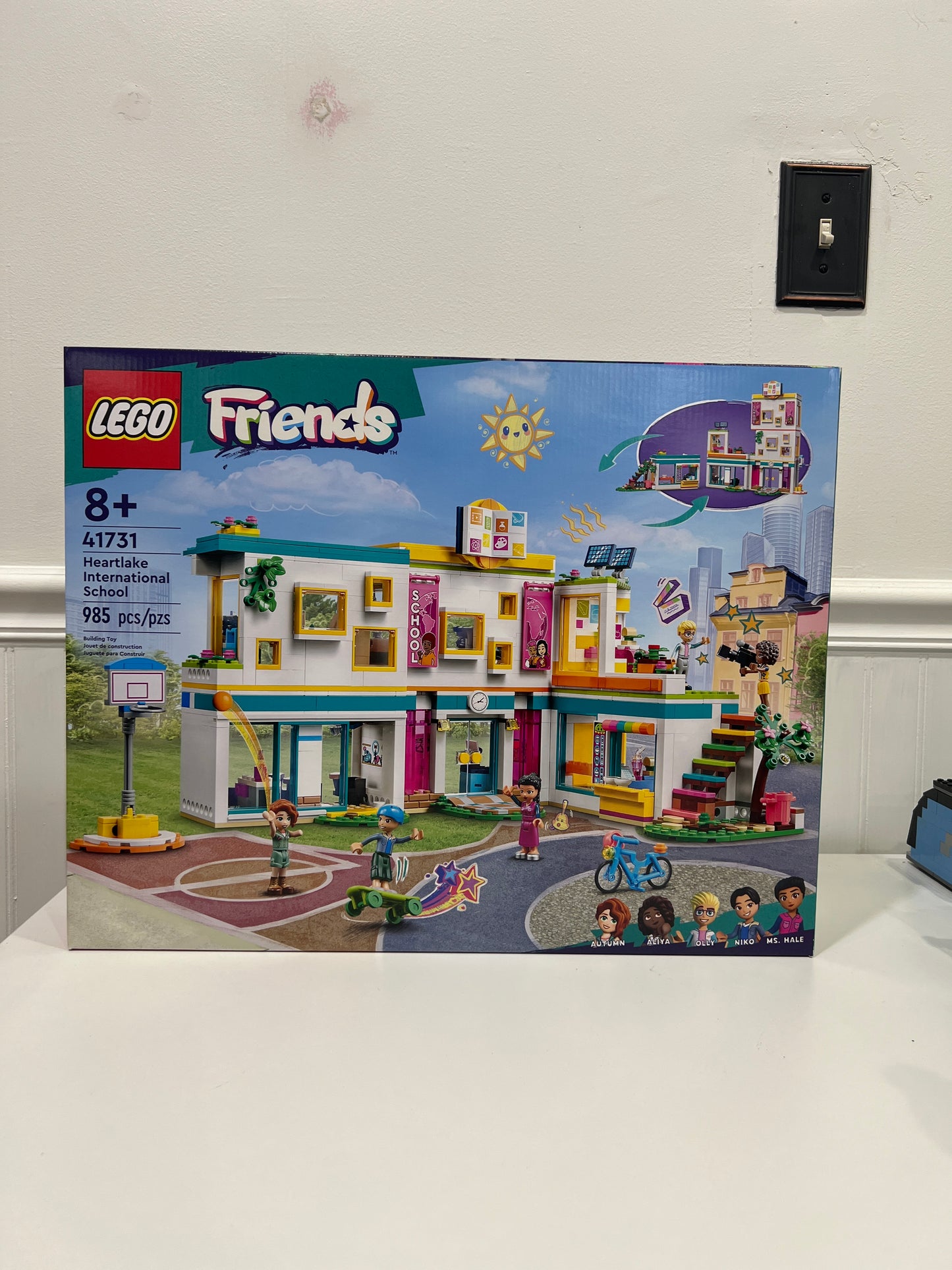 41731 Heartlake International School