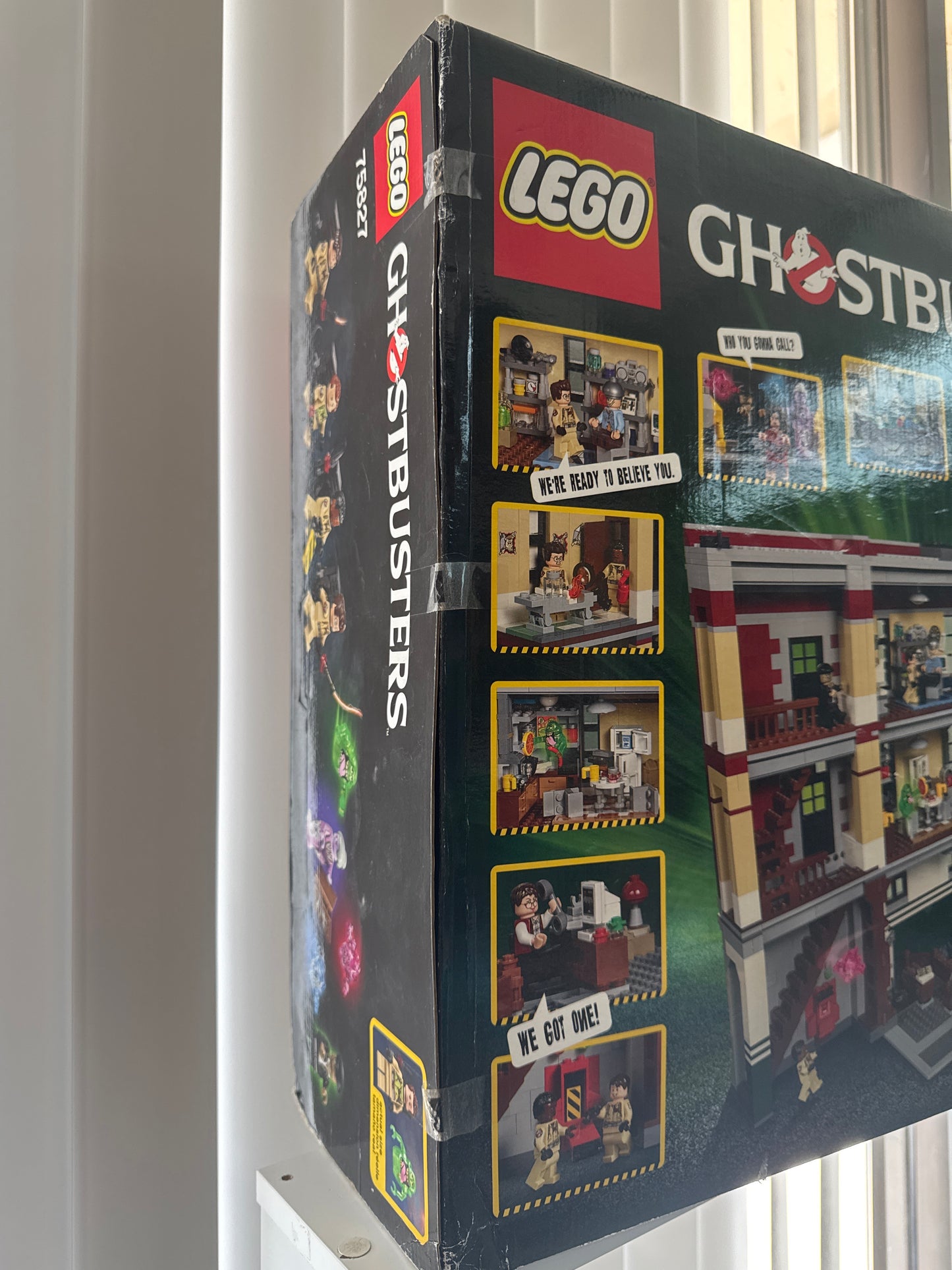 75827 Firehouse Headquarters ( shelfwear)