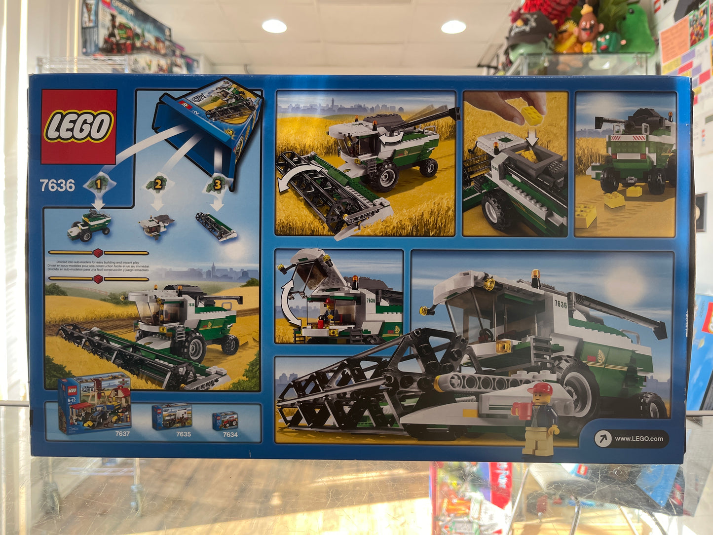 7636 Combine Harvester