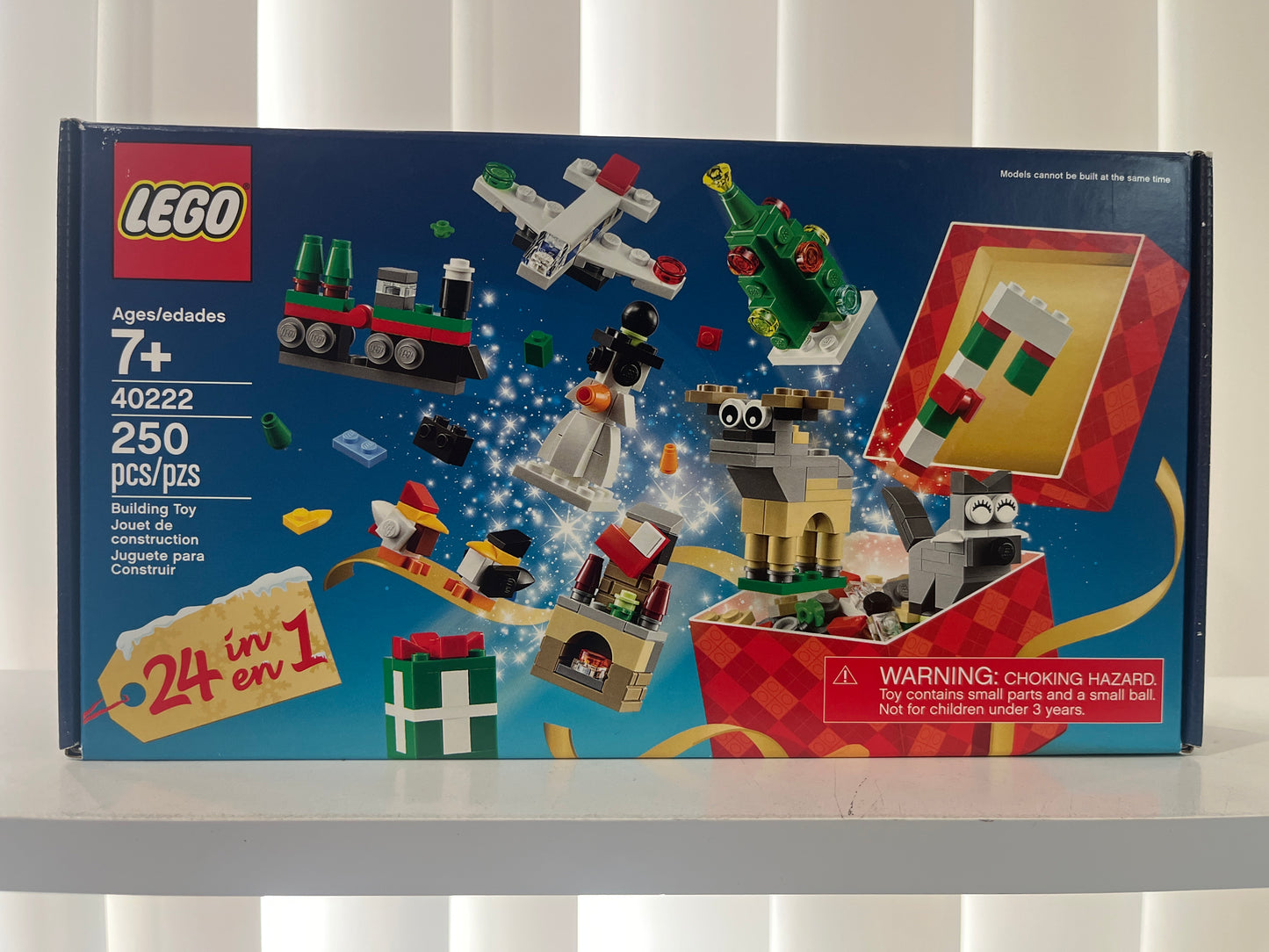 40222 Holiday Countdown Calendar