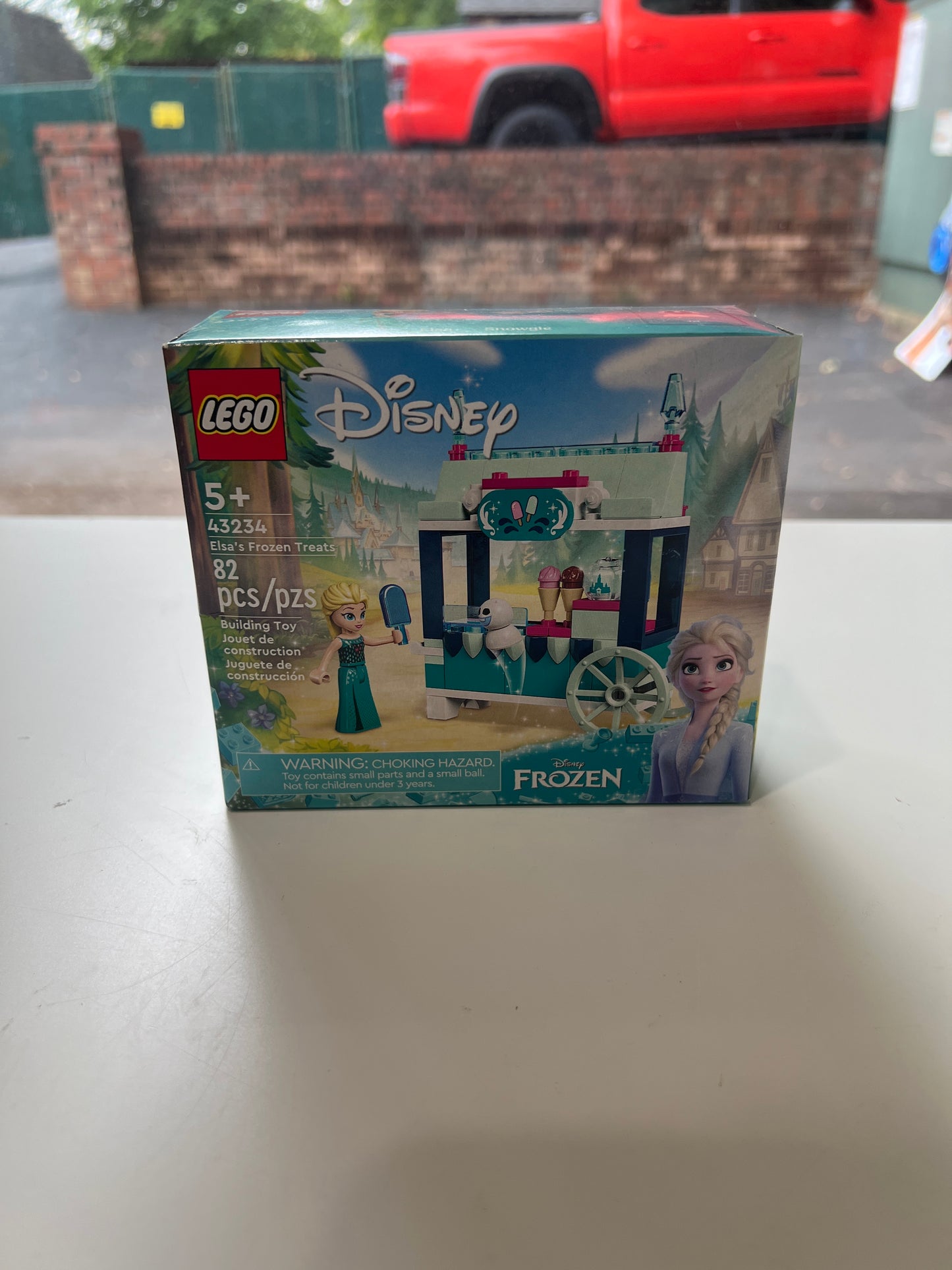43234 Elsa's Frozen Treats
