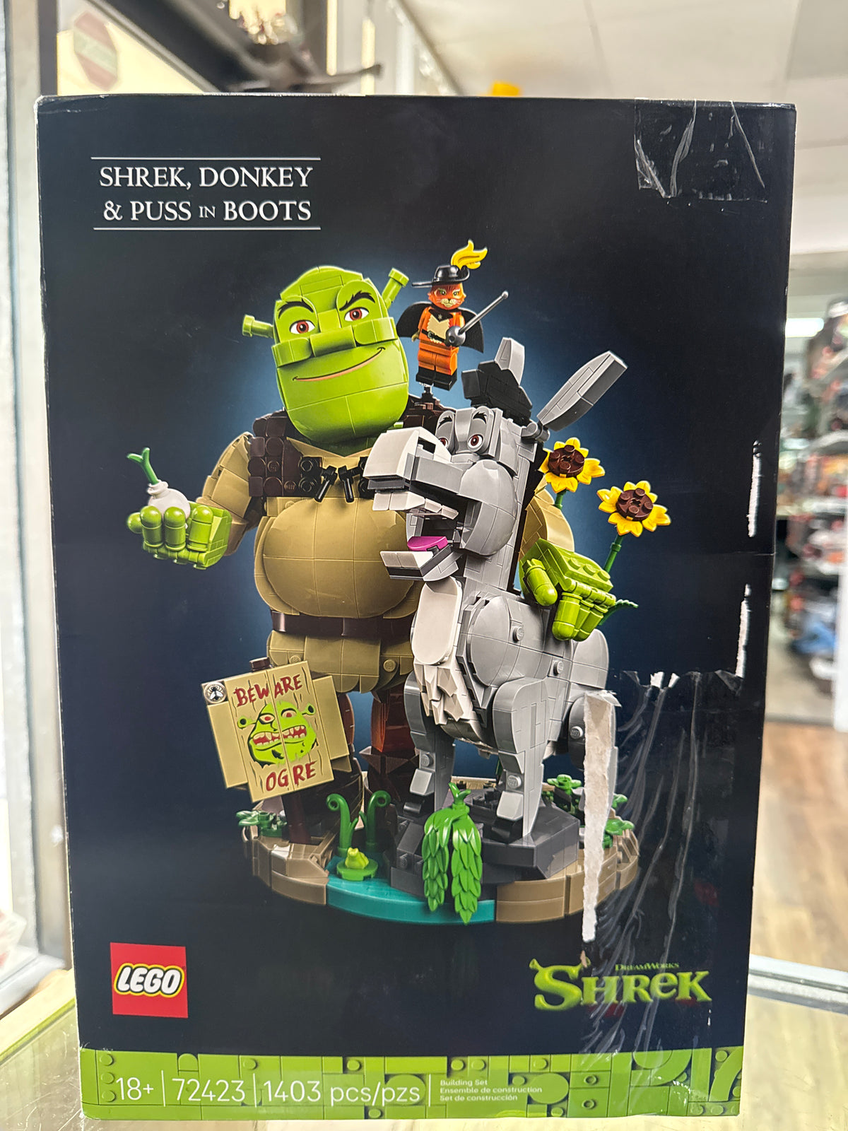 72423 Shrek, Donkey, & Puss in Boots ( damaged box)