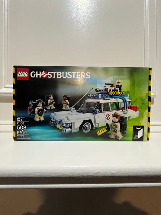 21108 Ghostbusters Ecto-1
