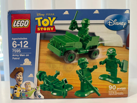 7595 Army Men on Patrol