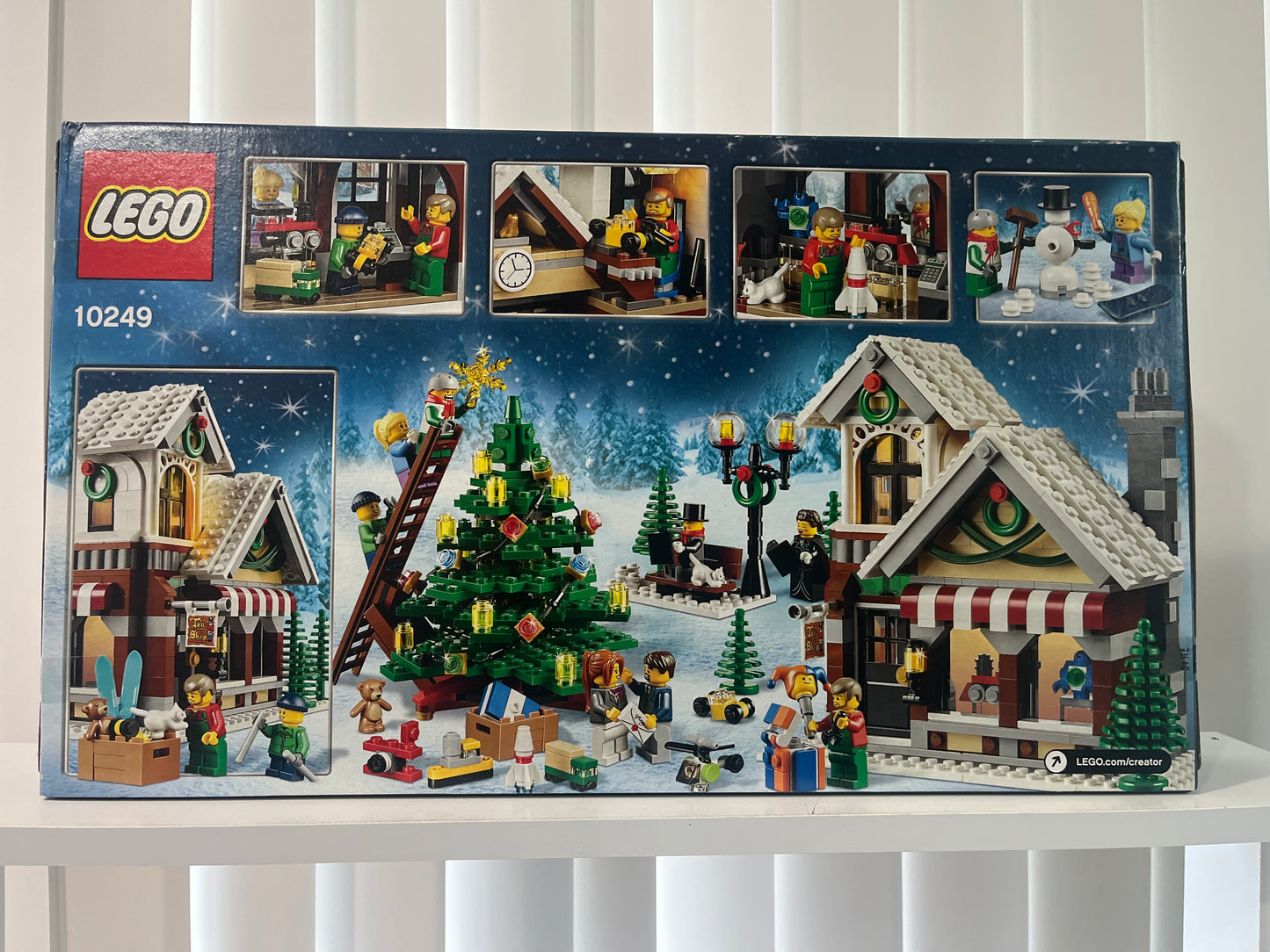 10249 Winter Toy Shop