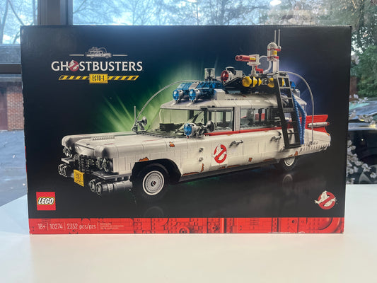 10274 Ghostbusters ECTO-1