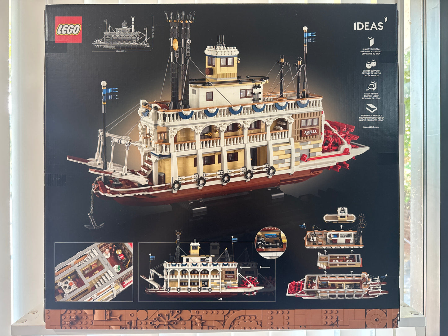 21356 River Steamboat