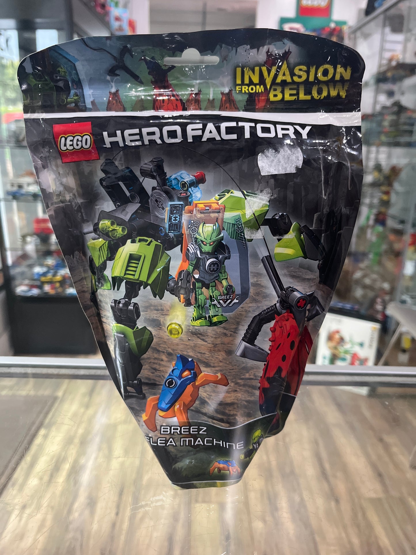 44027 BREEZ Flea Machine