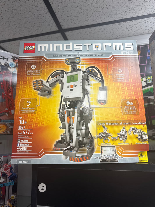 8527 Mindstorms NXT (2002)