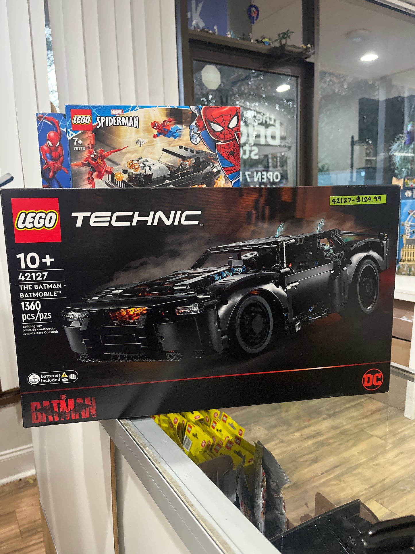 42127 The Batman Batmobile